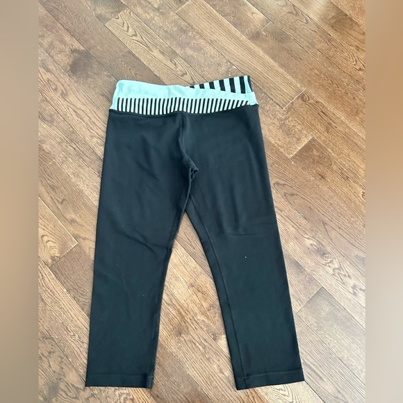Lululemon leggings - Picture 2 of 2